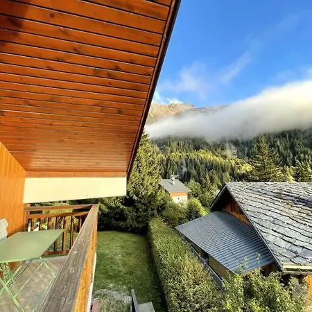 T3 Champagny-en-vanoise Avec Terrasse Plein Sud *