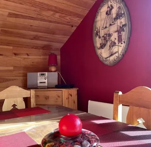 T3 Champagny-en-vanoise Avec Terrasse Plein Sud * La Plagne