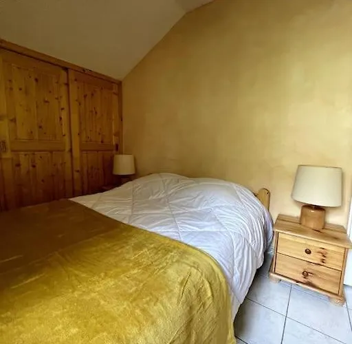 Appartement T3 Champagny-en-vanoise Avec Terrasse Plein Sud La Plagne