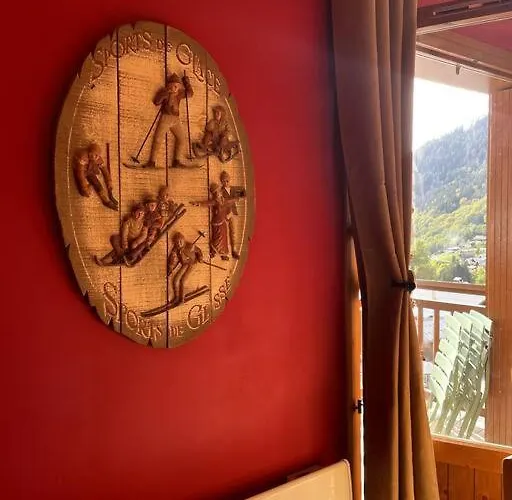 T3 Champagny-en-vanoise Avec Terrasse Plein Sud Appartement *