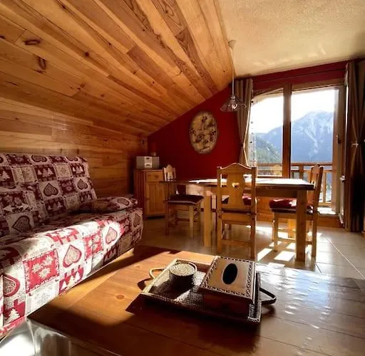 T3 Champagny-en-vanoise Avec Terrasse Plein Sud La Plagne